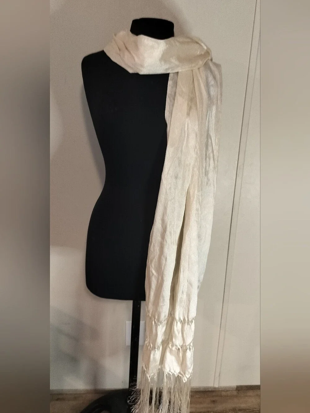 Cream Fringe Satin Scarf/Shawl Reboso